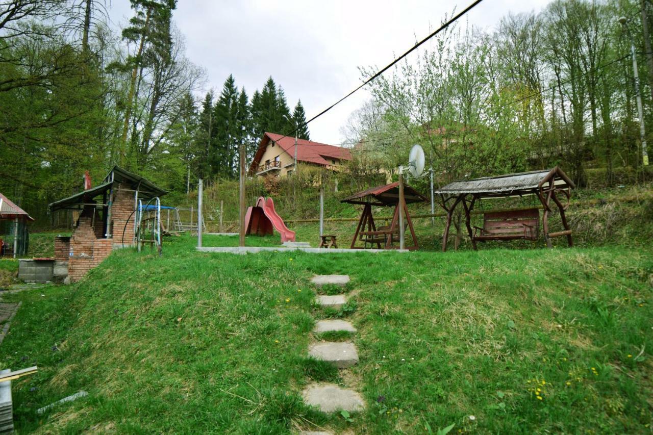 Vila Onix Sovata Exteriör bild